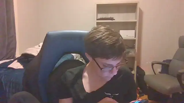 KaliSnow199623 online show from September 12, 5:40 am