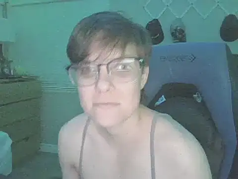 KaliSnow199623 online show from February 12, 2:14 am