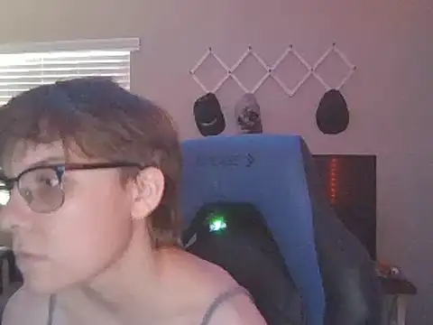 KaliSnow199623 online show from February 8, 12:06 am