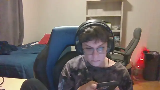 KaliSnow199623 online show from November 3, 2:28 am