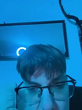 KaliSnow199623 online show from March 4, 2:47 pm