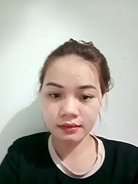 Ngoc-Trinh online show from January 16, 5:21 am