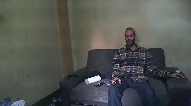 Snapshot of tomeliviathan chatting on January 31, 2:39 pm tomeliviathan online show from January 31, 2:39 pm