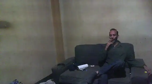 Snapshot of tomeliviathan chatting on February 11, 9:56 pm tomeliviathan online show from February 11, 9:56 pm