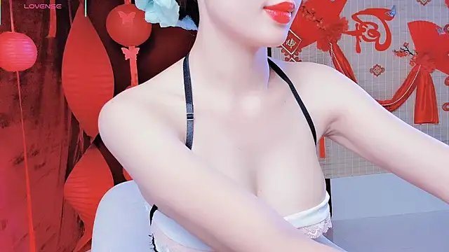 I Am Boo online show from February 10, 6:18 pm