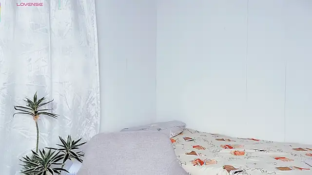 I Am Boo online show from October 29, 5:39 am