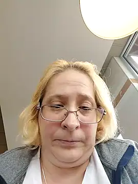 Icedcoffee2024 online show from October 22, 6:40 pm