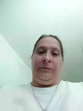 Snapshot of Icedcoffee2024 chatting on July 19, 6:59 pm Icedcoffee2024 online show from July 19, 6:59 pm