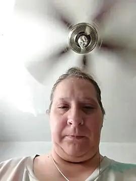 Snapshot of Icedcoffee2024 chatting on June 23, 1:20 pm Icedcoffee2024 online show from June 23, 1:20 pm