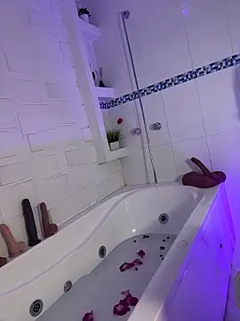 MelissaKarterrs online show from December 17, 11:59 am