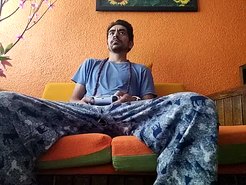 Snapshot of Angel_Coronel chatting on August 6, 3:40 pm Angel Coronel online show from August 6, 3:40 pm