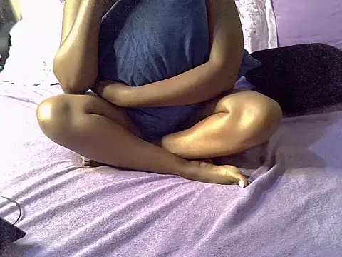 Bed cinnamon online show from February 6, 9:05 am