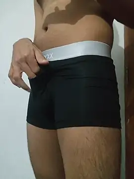 Snapshot of Lust_boy_Navi chatting on December 17, 6:02 pm Lust boy Navi online show from December 17, 6:02 pm