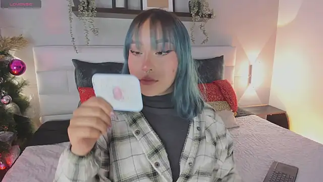 sofi bakerr online show from January 7, 11:37 am