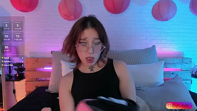 sofi bakerr online show from March 21, 3:02 pm