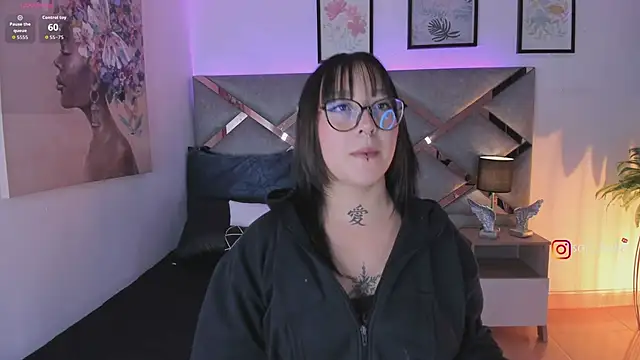 sofi bakerr online show from May 28, 11:38 am