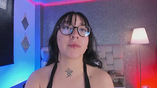 sofi bakerr online show from March 18, 7:15 pm