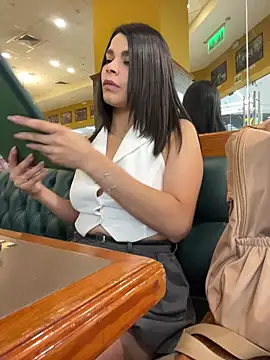 DaryRos online show from March 23, 7:47 pm