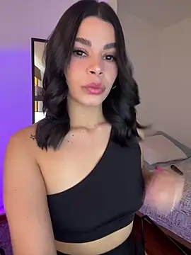 Snapshot of DaryRos chatting on September 18, 8:34 pm DaryRos online show from September 18, 8:34 pm