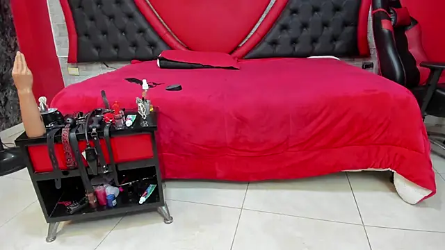 JAYLEN BDSM online show from May 12, 11:49 am