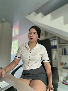 VAL PRINCESS online show from February 21, 2:41 pm