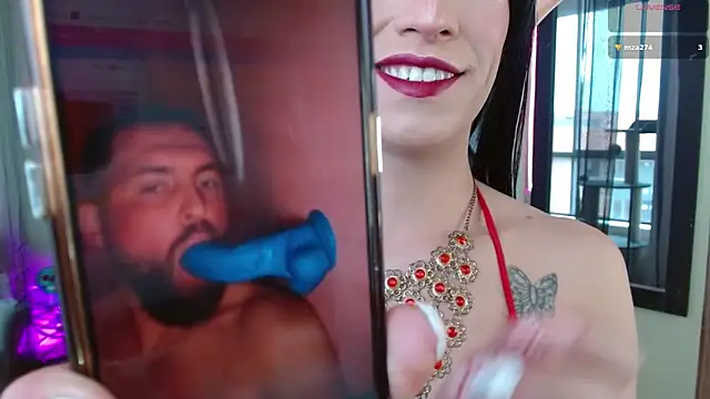 Snapshot of tevenwhiite chatting on February 7, 6:05 pm tevenwhiite online show from February 7, 6:05 pm