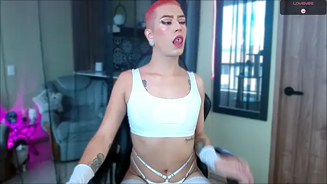 tevenwhiite online show from November 22, 5:23 pm