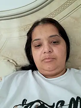 sarahhh1987 online show from October 28, 5:50 am