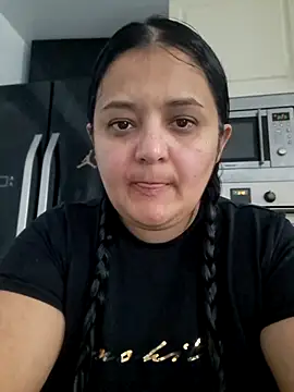 sarahhh1987 online show from January 10, 9:15 am