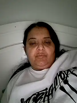 sarahhh1987 online show from October 27, 4:41 pm