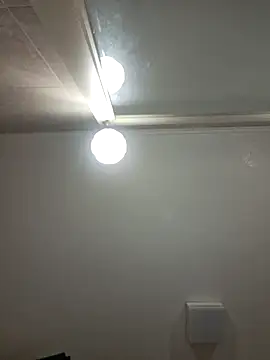 sarahhh1987 online show from February 26, 8:03 am