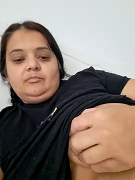 sarahhh1987 online show from November 2, 11:48 am