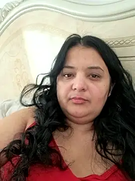 sarahhh1987 online show from March 11, 6:29 am