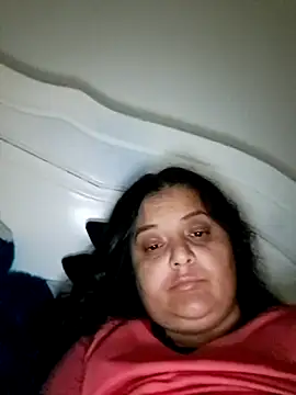 sarahhh1987 online show from November 19, 6:30 pm