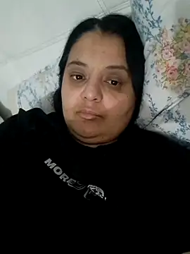 sarahhh1987 online show from March 15, 7:32 pm