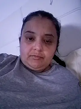 sarahhh1987 online show from March 26, 5:11 pm