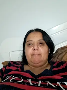 sarahhh1987 online show from December 3, 6:29 pm