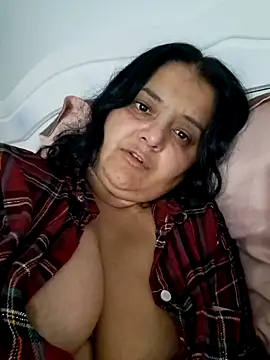 sarahhh1987 online show from November 23, 3:44 pm