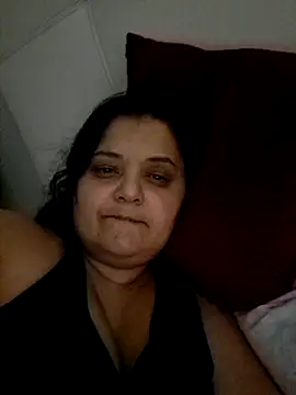 sarahhh1987 online show from February 23, 10:10 pm