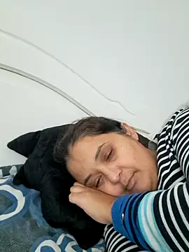 sarahhh1987 online show from November 6, 11:58 am