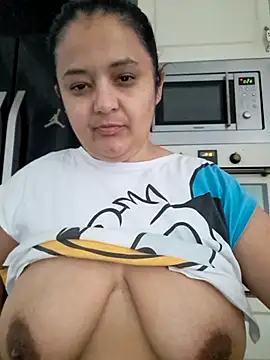 sarahhh1987 online show from November 25, 7:19 am