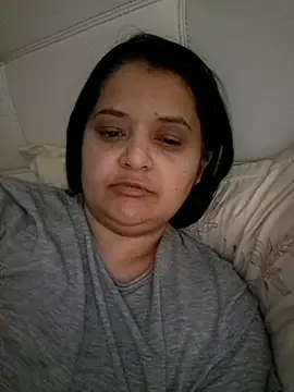 sarahhh1987 online show from March 31, 5:26 pm