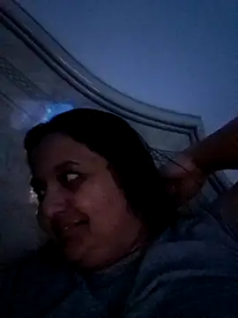 sarahhh1987 online show from March 21, 6:12 pm