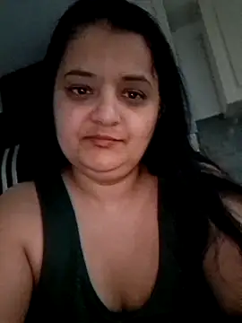 sarahhh1987 online show from April 1, 5:53 am