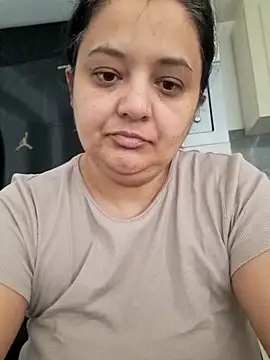 sarahhh1987 online show from February 22, 8:06 am