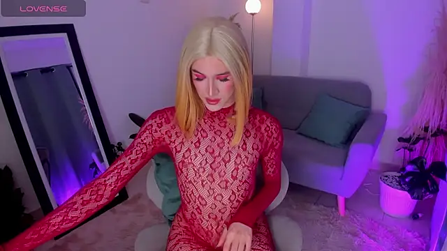 AnntoniaWood online show from October 27, 2:23 am