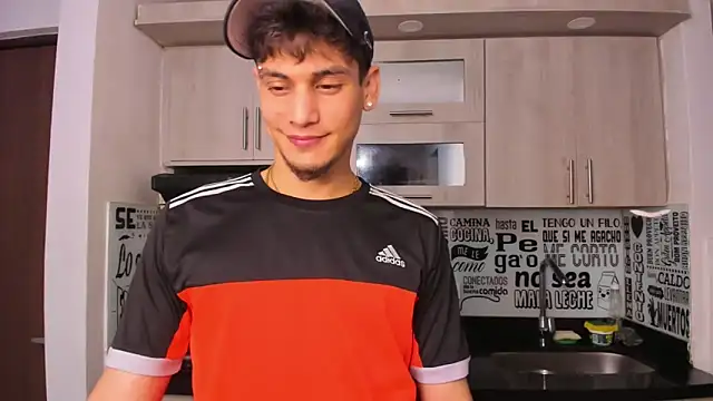 guy master online show from December 30, 10:10 am