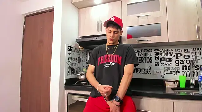 guy master online show from January 15, 7:48 am