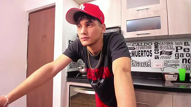 guy master online show from January 15, 4:47 am