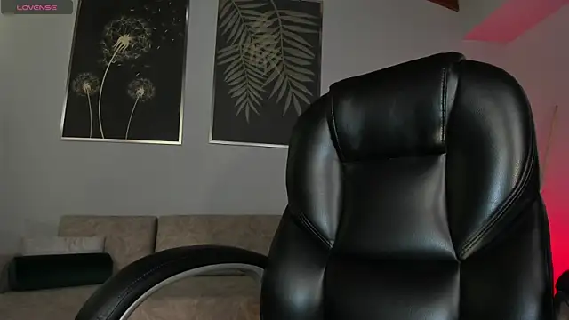 HannaConnor  online show from November 24, 8:42 pm